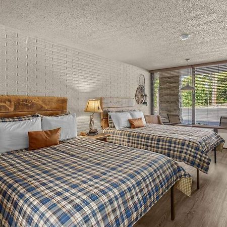 Stonegate Lodge 2 Queen Beds Fast Wifi 50" Tv Salt Water Pool Room #207 Eureka Springs Kültér fotó